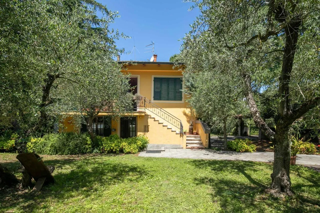 Villino Stregatta By Vacavilla Fucecchio